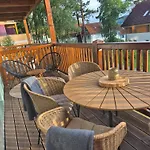 Jen Tak Lipno *