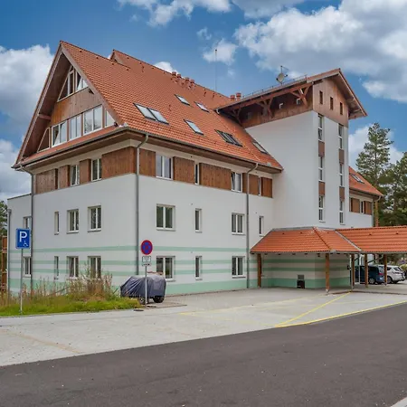 Jen Tak Lipno Apartamento
